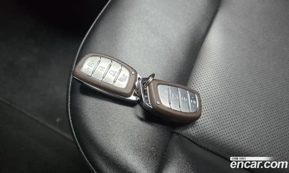 Hyundai Casper 2022 1.0 автомат (гидро), фото 17