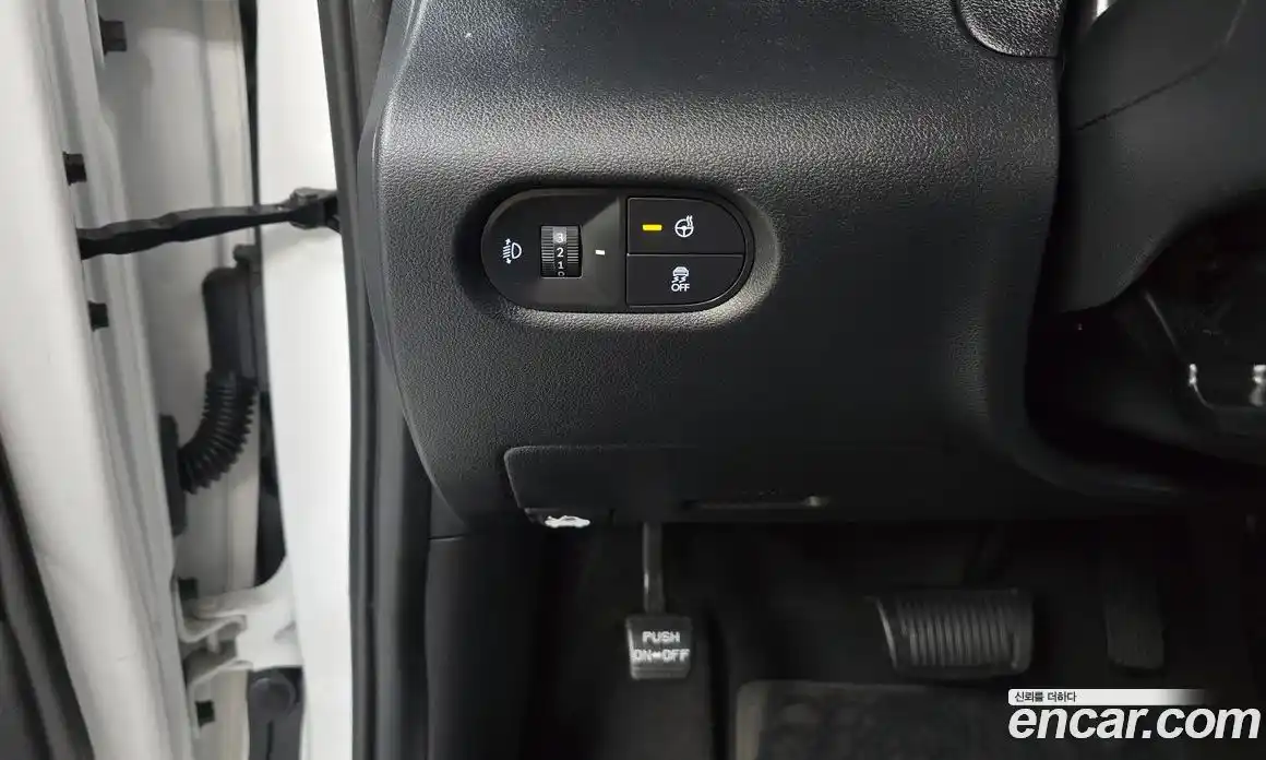 Hyundai Casper 2022 1.0 автомат (гидро), фото 18