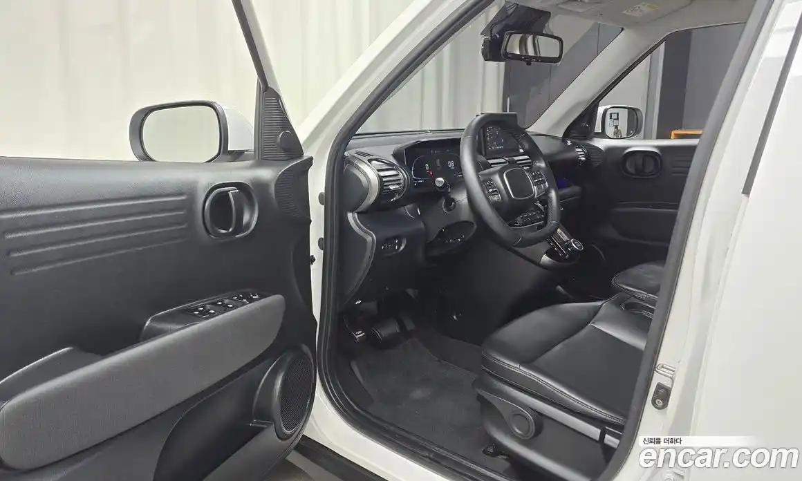Hyundai Casper 2022 1.0 автомат (гидро), фото 10