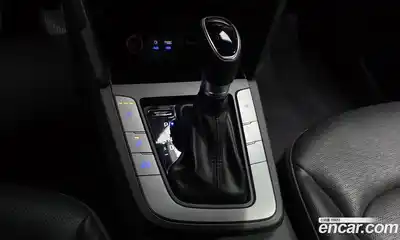 Hyundai Avante 2019 1.6 автомат (гидро), миниатюра 12