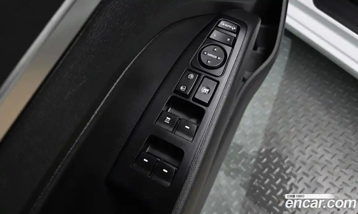 Hyundai Avante 2019 1.6 автомат (гидро), фото 22