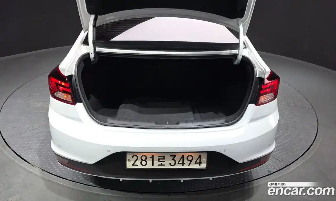 Hyundai Avante 2019 1.6 автомат (гидро), фото 26