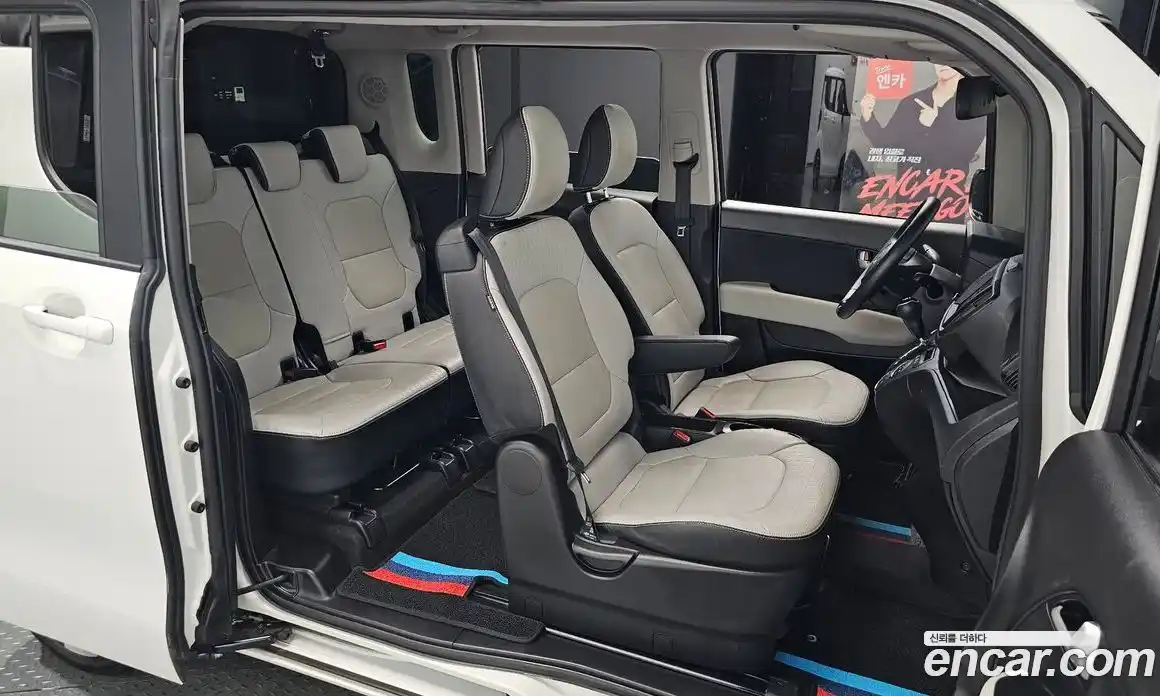 Kia Ray 2022 1.0 автомат (гидро), фото 15