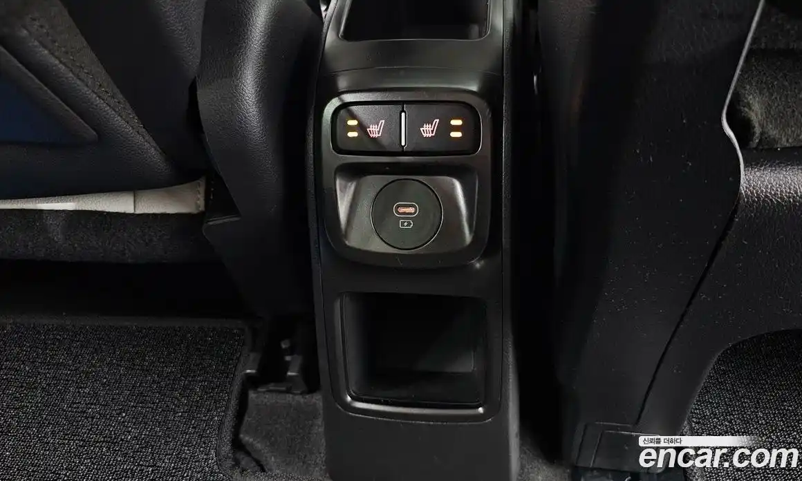 Kia Ray 2022 1.0 автомат (гидро), фото 24