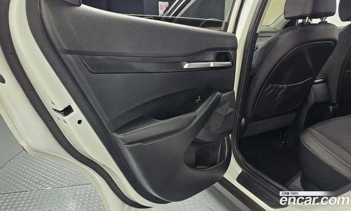 Kia Seltos 2025 1.6 автомат (гидро), фото 14