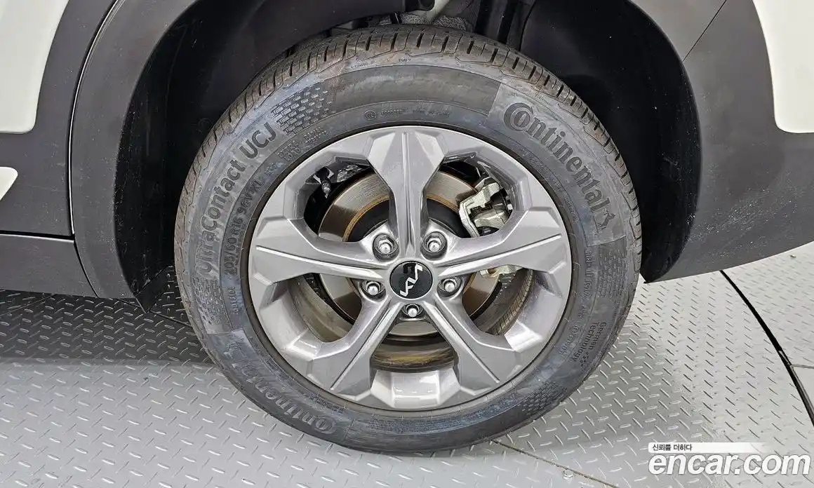 Kia Seltos 2025 1.6 автомат (гидро), фото 6