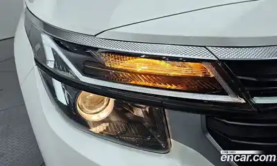 Kia Seltos 2025 1.6 автомат (гидро), миниатюра 7