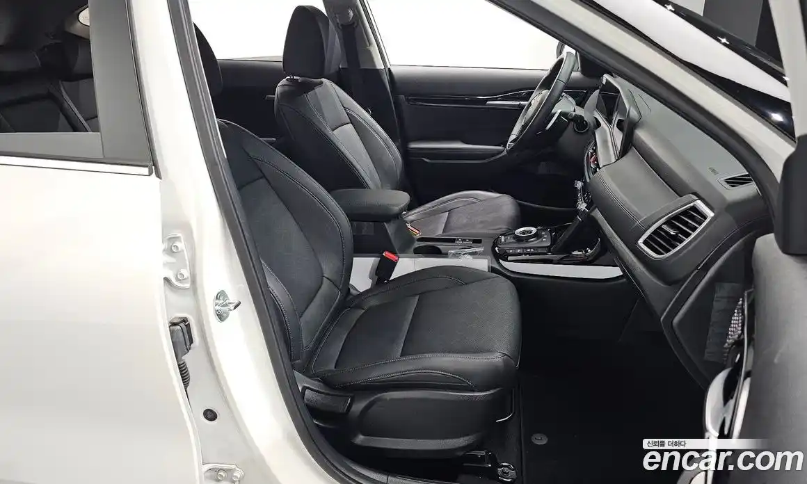 Kia Seltos 2024 1.6 автомат (гидро), фото 16