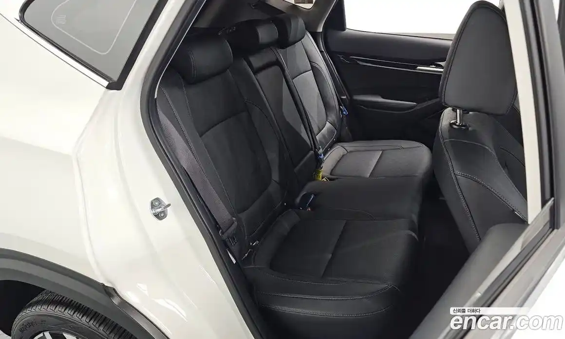 Kia Seltos 2024 1.6 автомат (гидро), фото 17