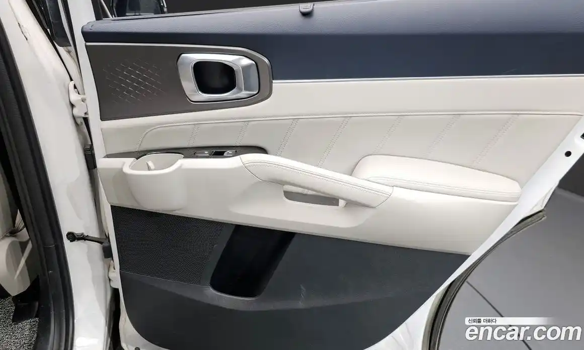 Kia Sorento 2024 1.6 автомат (гидро), фото 27