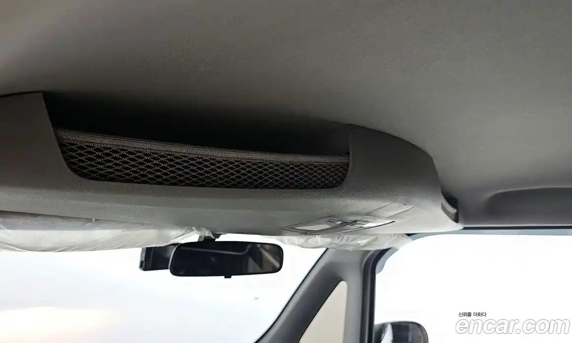Kia Ray 2022 1.0 автомат (гидро), фото 20