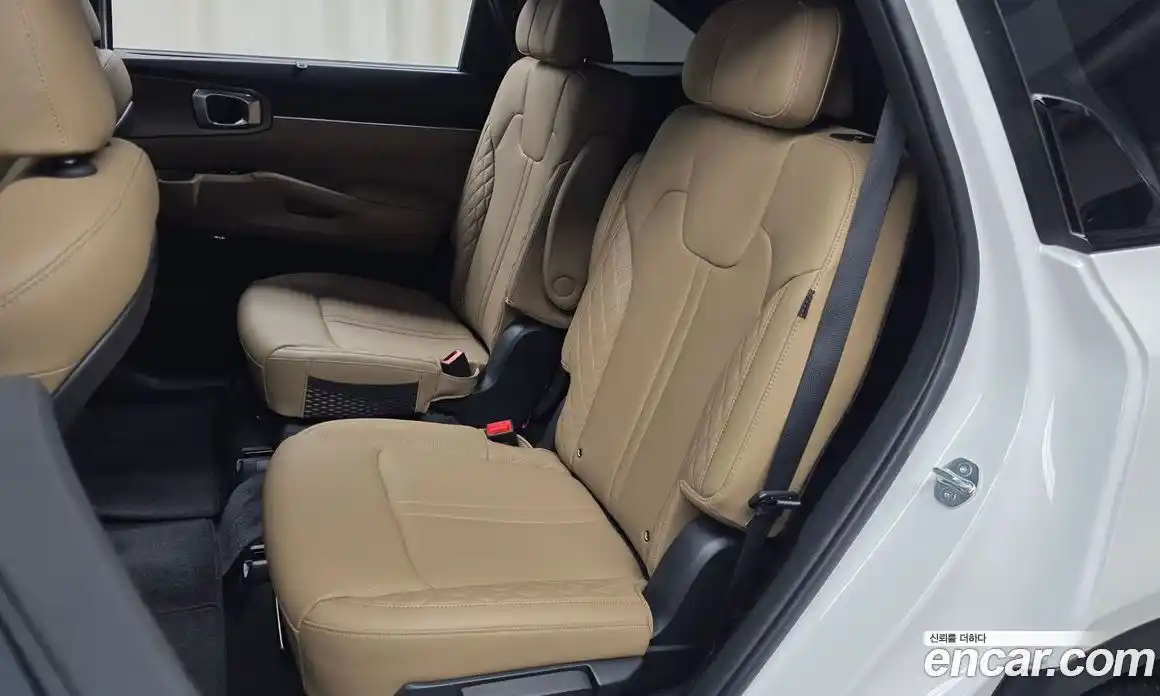 Kia Sorento 2024 1.6 автомат (гидро), фото 16