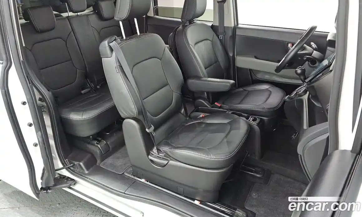 Kia Ray 2023 1.0 автомат (гидро), фото 16