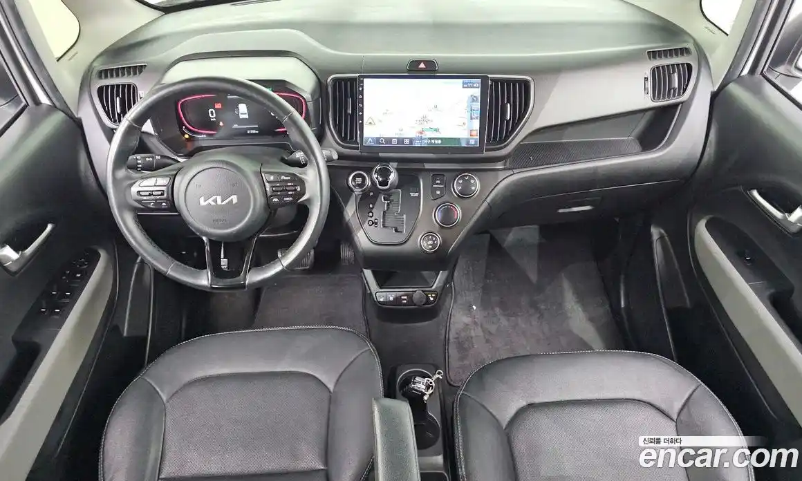 Kia Ray 2023 1.0 автомат (гидро), фото 10