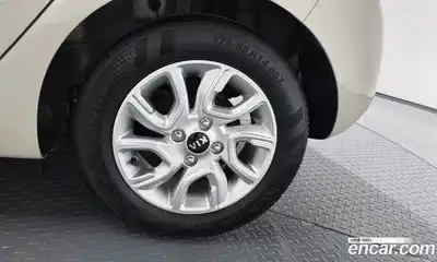 Kia Morning 2017 1.0 автомат (гидро), миниатюра 6