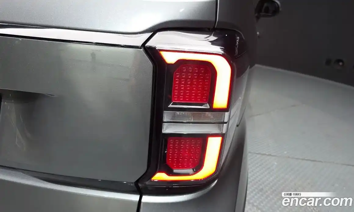 Kia Ray 2022 1.0 автомат (гидро), фото 9