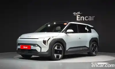 Kia EV3, 2024, 35 333 км
