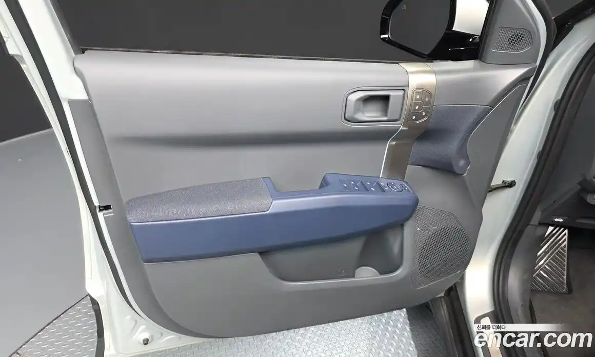 Kia EV3 2024 0.2 автомат (гидро), фото 14