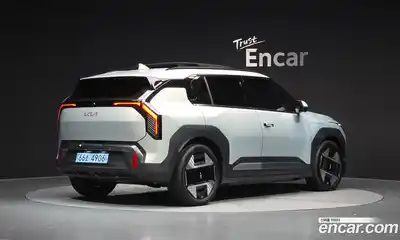 Kia EV3 2024 0.2 автомат (гидро), миниатюра 2