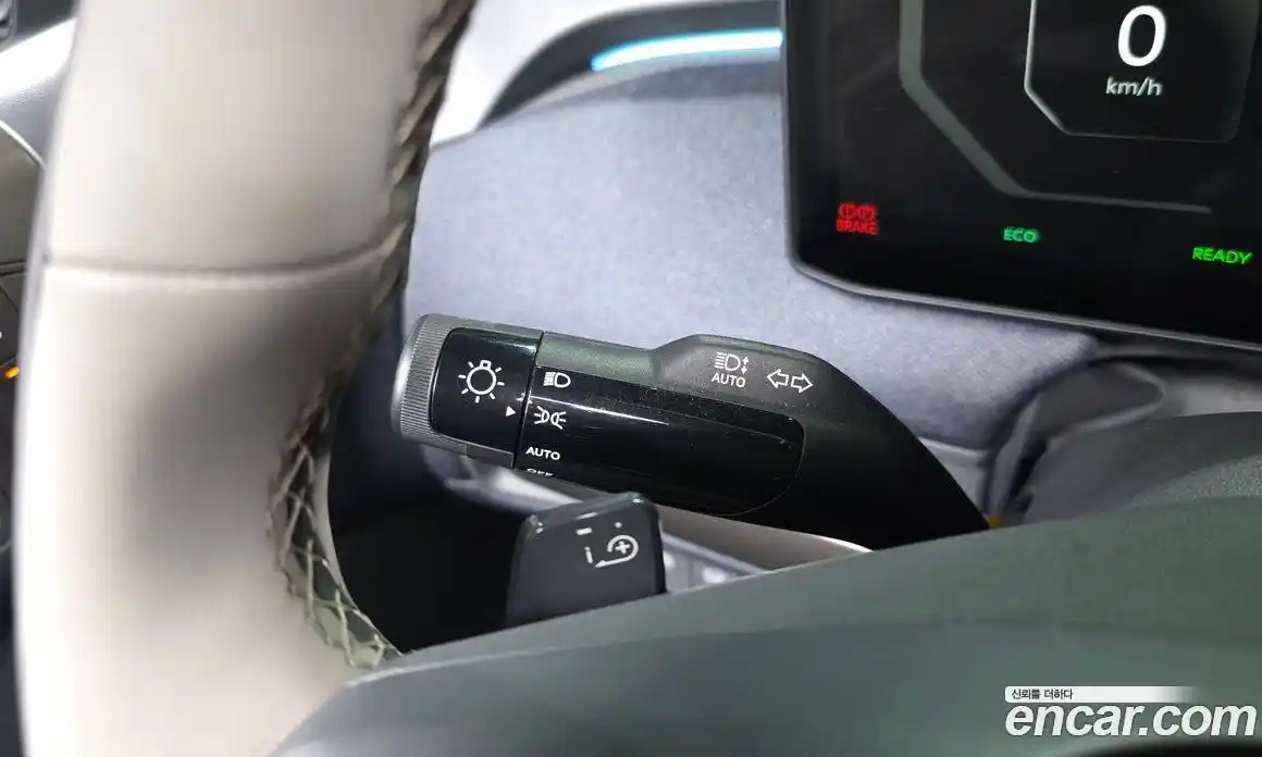 Kia EV3 2024 0.2 автомат (гидро), фото 31