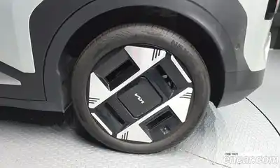 Kia EV3 2024 0.2 автомат (гидро), миниатюра 7