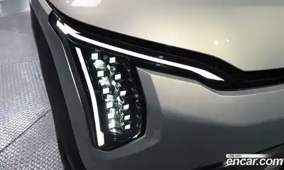 Kia EV3 2024 0.2 автомат (гидро), миниатюра 8