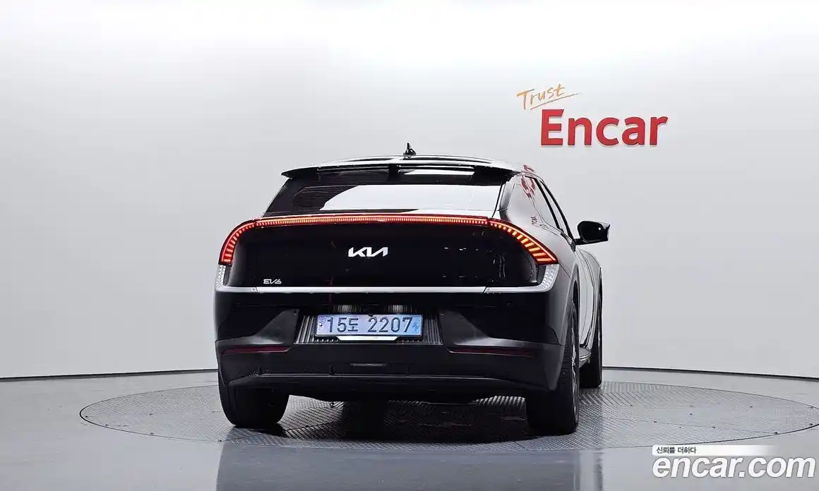 Kia EV6 2022 0.1 автомат (гидро), фото 4