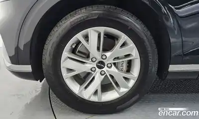 Genesis GV70 2025 2.5 автомат (гидро), миниатюра 5