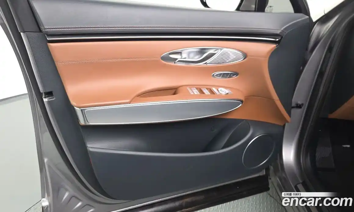 Genesis GV70 2021 2.5 автомат (гидро), фото 14