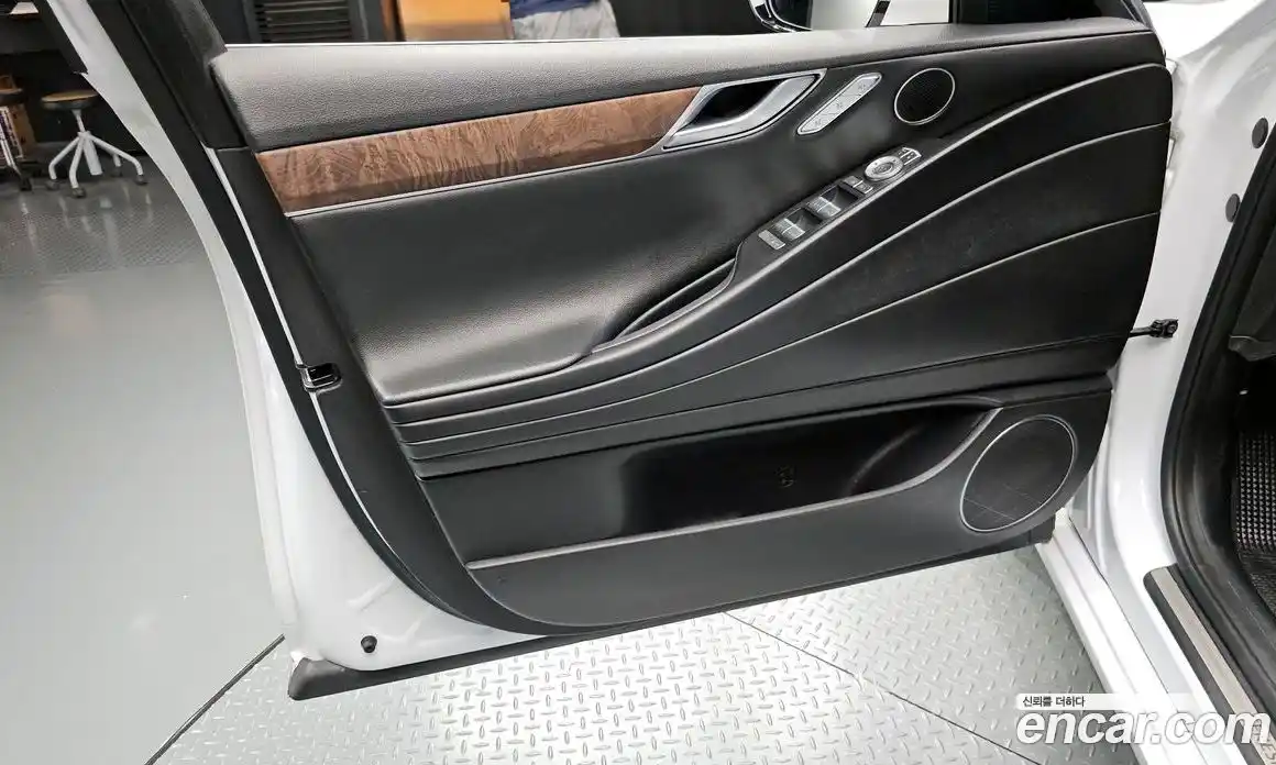 Genesis G80 2023 2.5 автомат (гидро), фото 14
