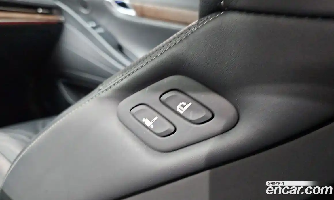 Genesis G80 2023 2.5 автомат (гидро), фото 36