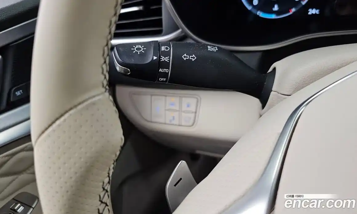 Genesis G70 2018 3.3 автомат (гидро), фото 30