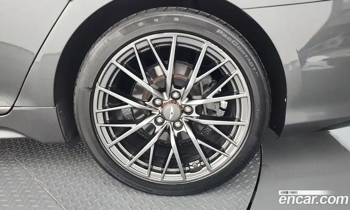 Genesis G80 2018 3.3 автомат (гидро), фото 7 Genesis G80 2018 3.3 автомат (гидро), фото 7