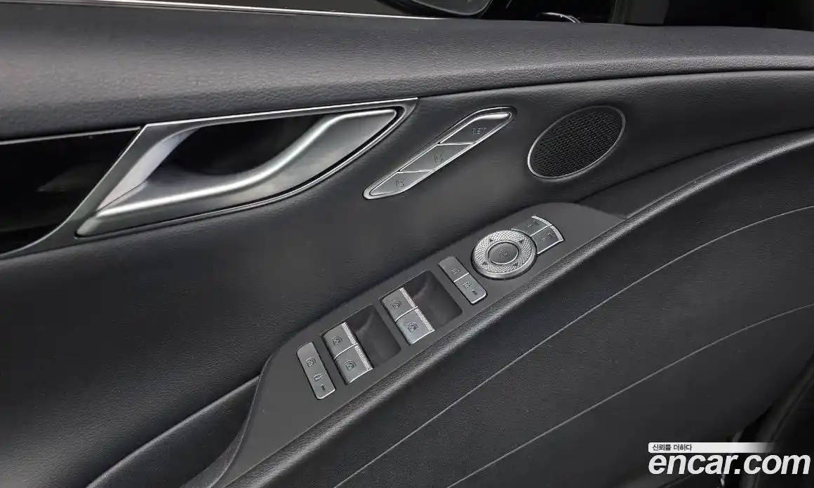 Genesis G80 2023 2.5 автомат (гидро), фото 29