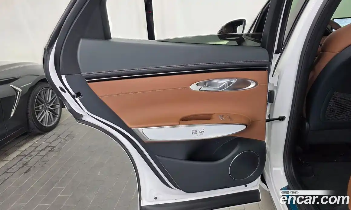 Genesis GV70 2021 2.5 автомат (гидро), фото 15
