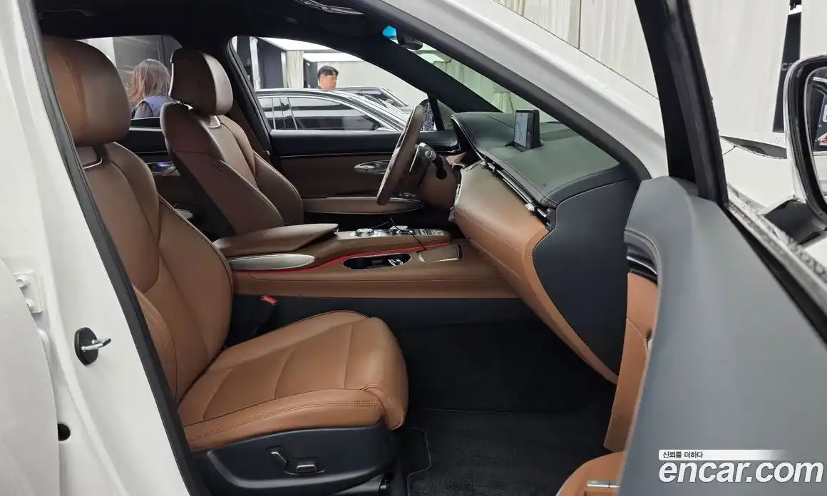 Genesis GV70 2021 2.5 автомат (гидро), фото 17