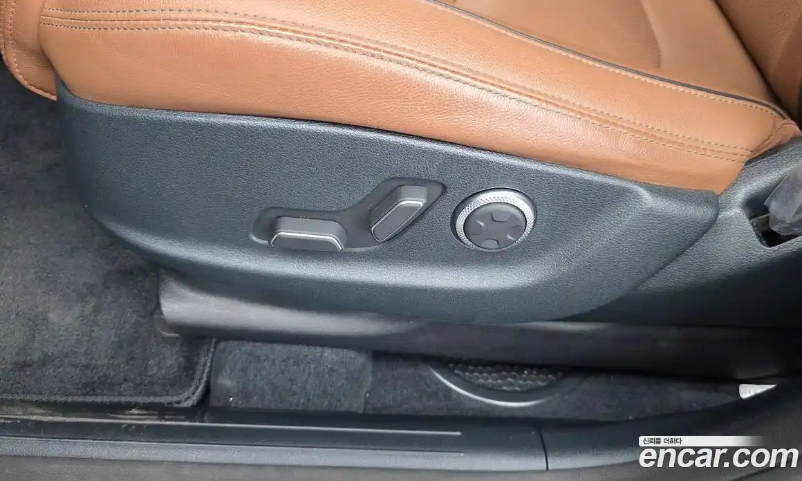 Genesis GV70 2021 2.5 автомат (гидро), фото 31
