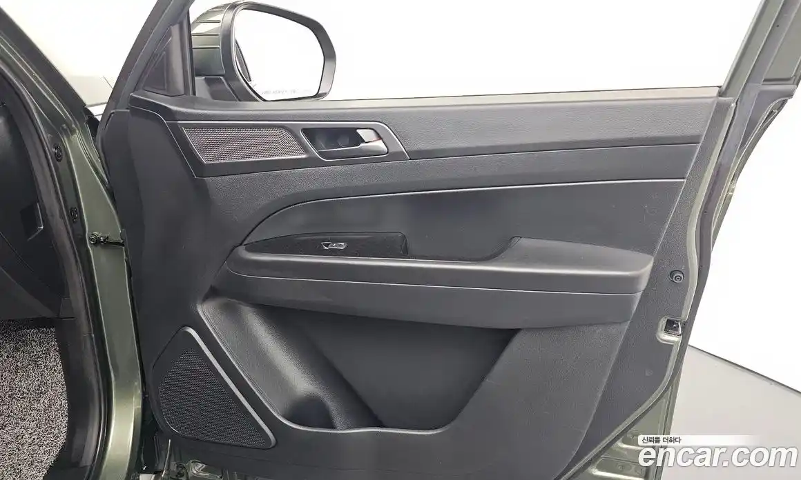 SsangYong Rexton 2023 2.2 автомат (гидро), фото 14
