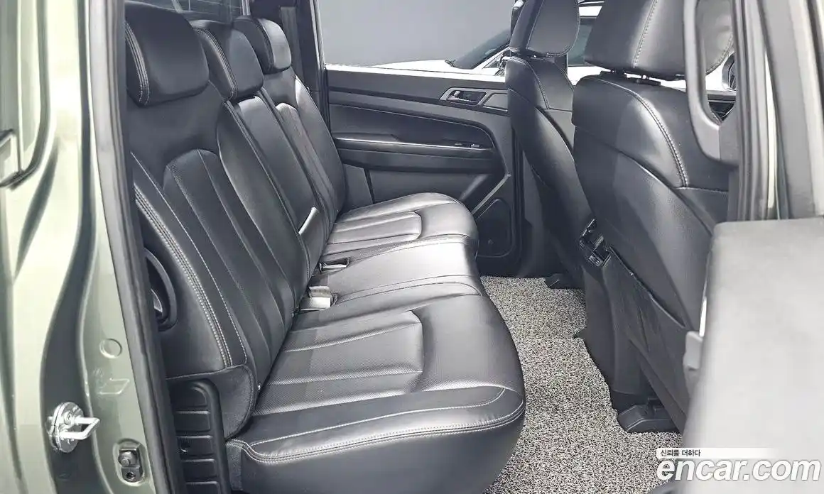 SsangYong Rexton 2023 2.2 автомат (гидро), фото 18