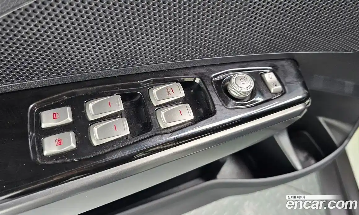 SsangYong TIBOLI 2016 1.6 автомат (гидро), фото 28