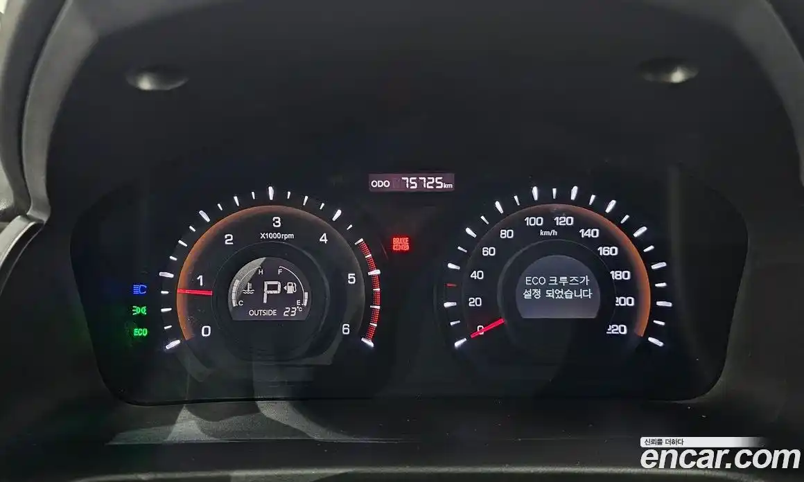 SsangYong Korando 2014 2.0 автомат (гидро), фото 11