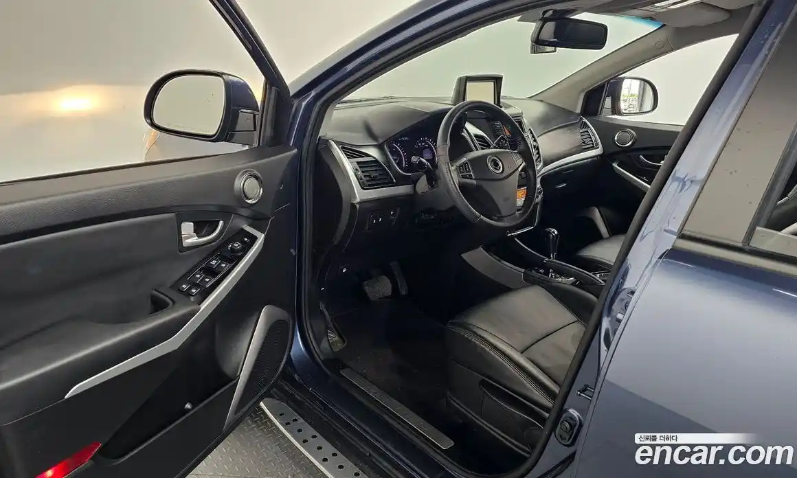 SsangYong Korando 2014 2.0 автомат (гидро), фото 13