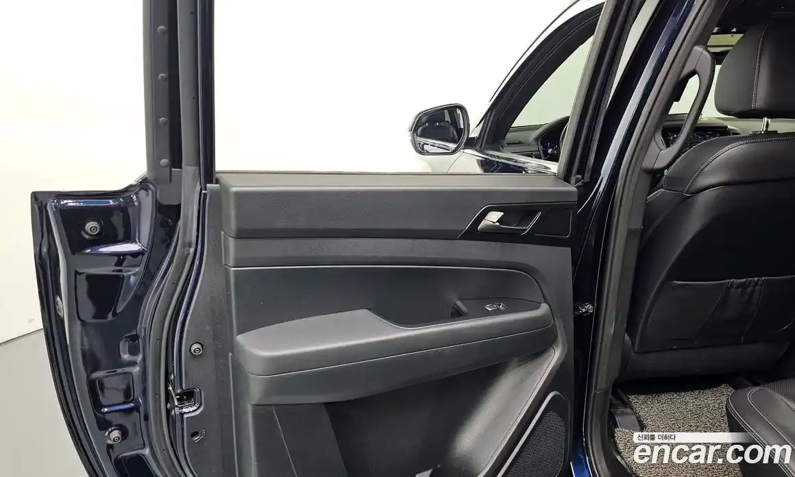 SsangYong Rexton 2021 2.2 автомат (гидро), фото 15