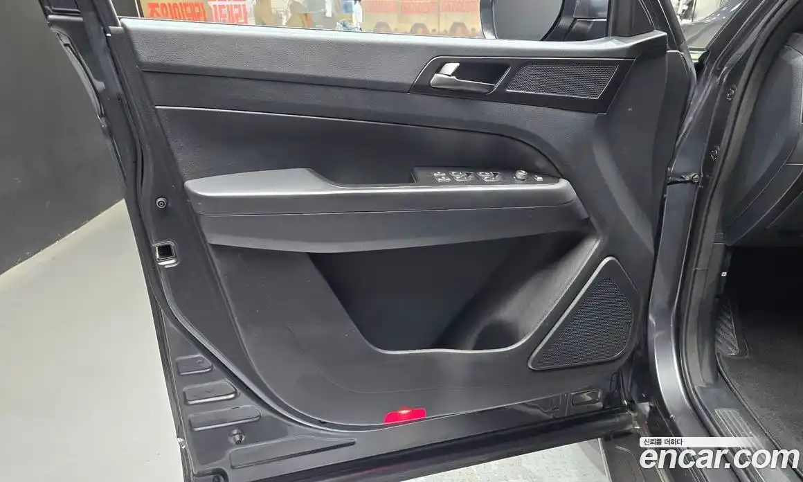 SsangYong Rexton 2020 2.2 автомат (гидро), фото 14