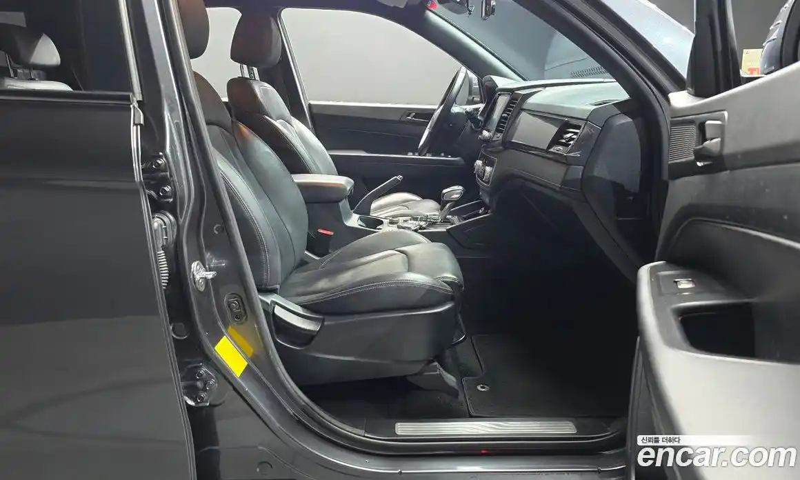 SsangYong Rexton 2020 2.2 автомат (гидро), фото 16