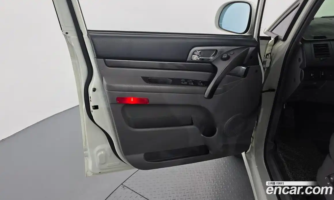 SsangYong Korando 2014 2.0 автомат (гидро), фото 15