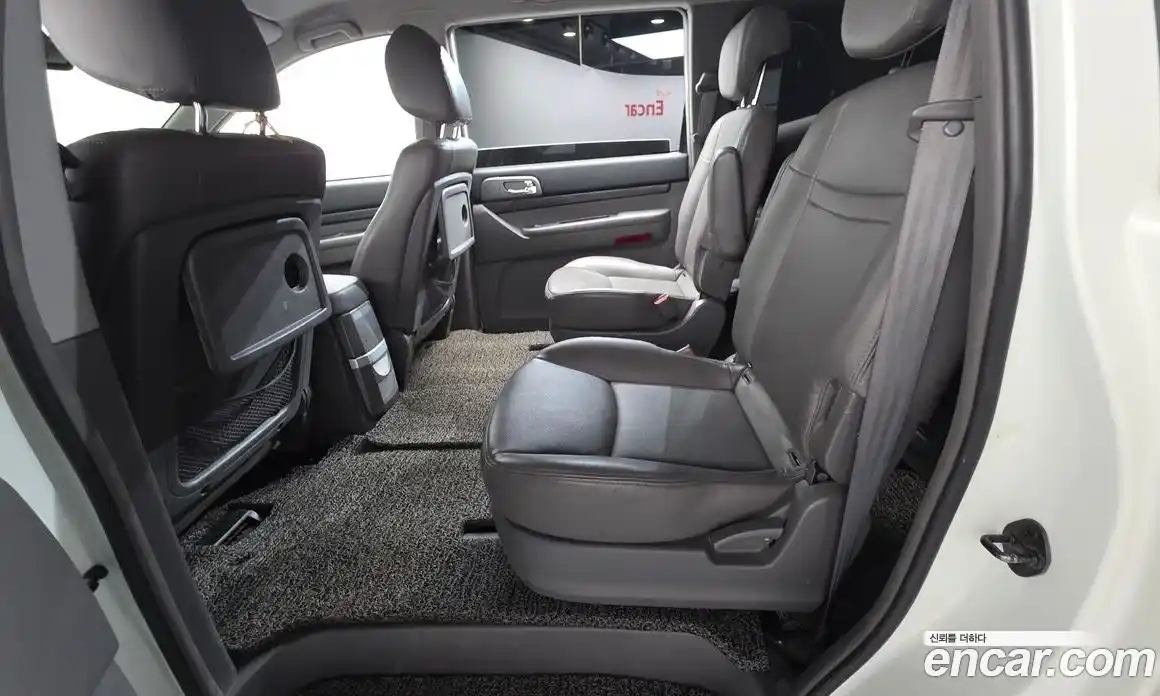 SsangYong Korando 2014 2.0 автомат (гидро), фото 16