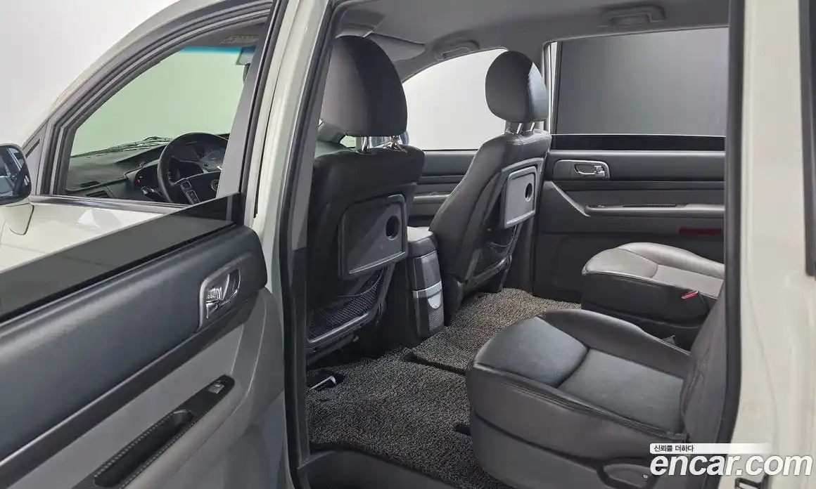 SsangYong Korando 2014 2.0 автомат (гидро), фото 24