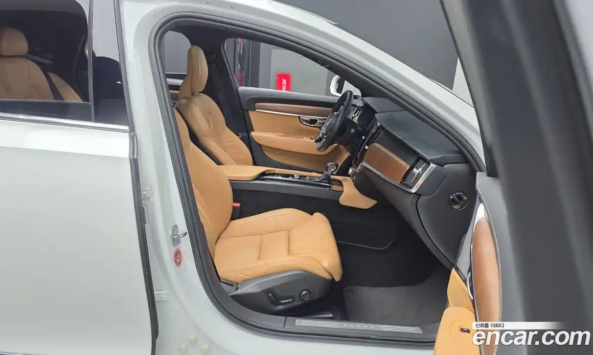 Volvo S90 2018 2.0 автомат (гидро), фото 17