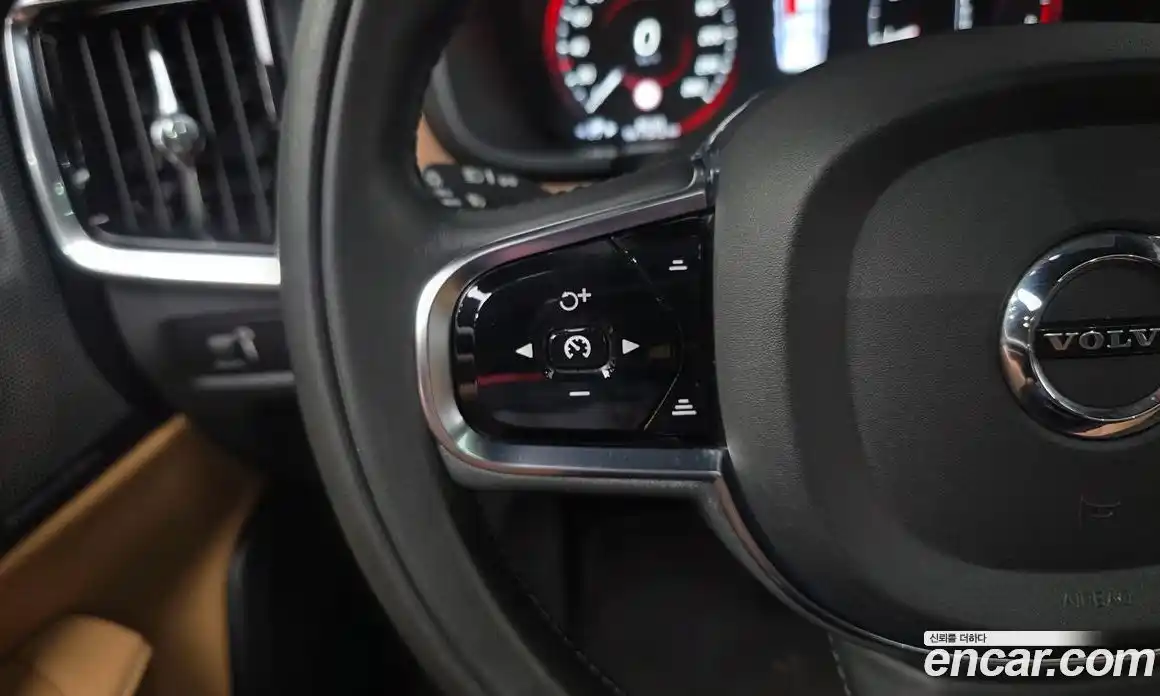 Volvo S90 2018 2.0 автомат (гидро), фото 27